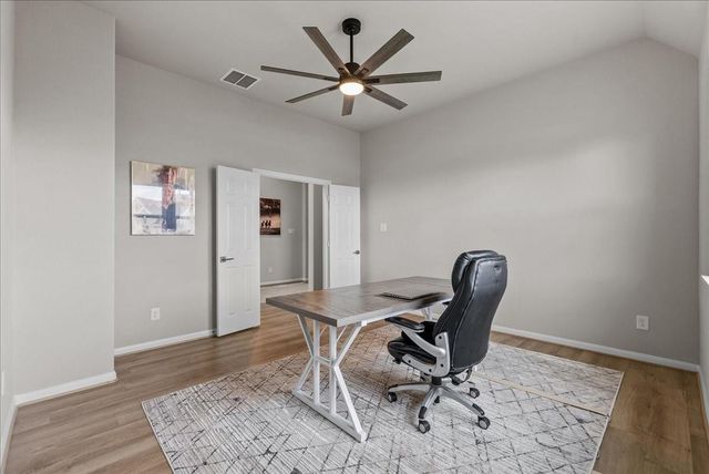 32302 Elmwood Manor, Waller, TX 77484