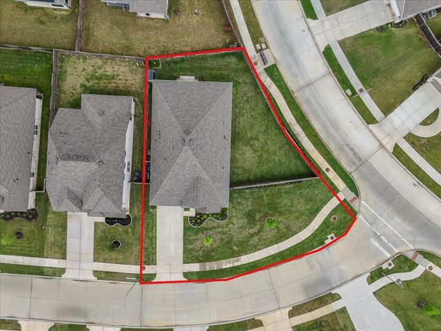 32302 Elmwood Manor, Waller, TX 77484