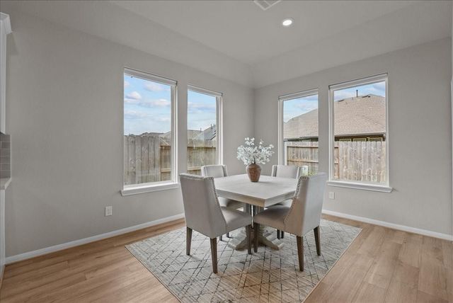 32302 Elmwood Manor, Waller, TX 77484