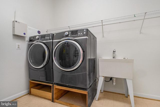 3741 RUSSETT MAPLE CT, Dumfries, VA 22025