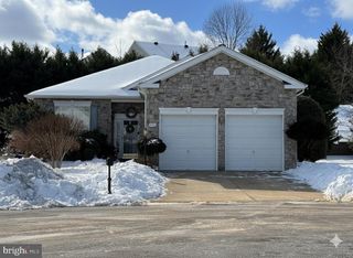 3741 RUSSETT MAPLE CT, Dumfries, VA 22025