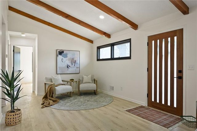 7529 Lamar Avenue, Prairie Village, KS 66208