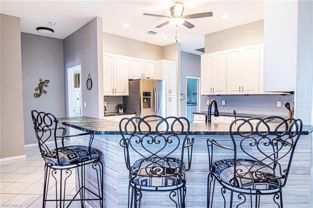 2031 Cornwallis PKWY, Cape Coral, FL 33904