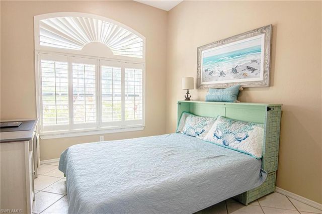 2031 Cornwallis PKWY, Cape Coral, FL 33904