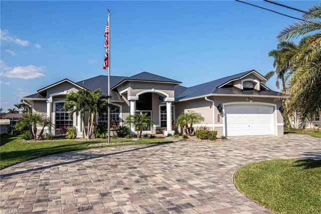 2031 Cornwallis PKWY, Cape Coral, FL 33904