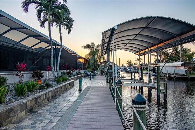 2031 Cornwallis PKWY, Cape Coral, FL 33904