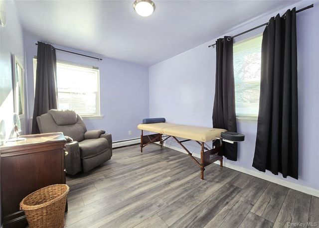 24 Quail Run, Massapequa, NY 11758