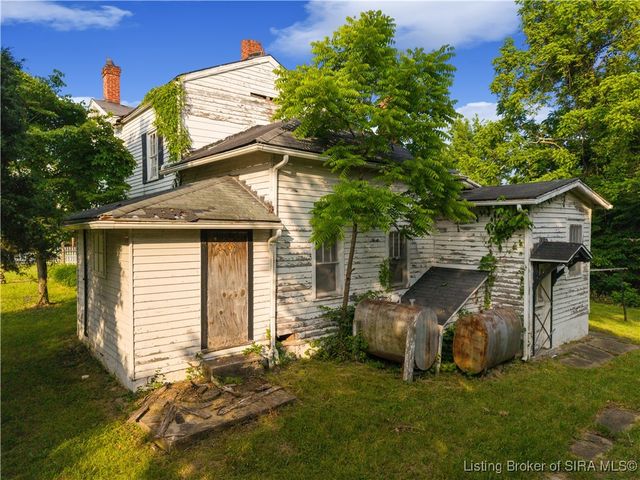 2639 & 2705 Paoli Pike, New Albany, IN 47150