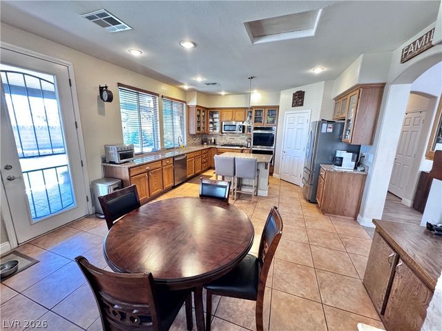 3440 Lacebark Pine Street, Las Vegas, NV 89129