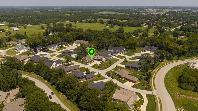 871 E Kenmare Court, Nixa, MO 65714