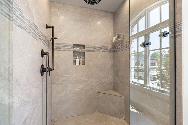 871 E Kenmare Court, Nixa, MO 65714