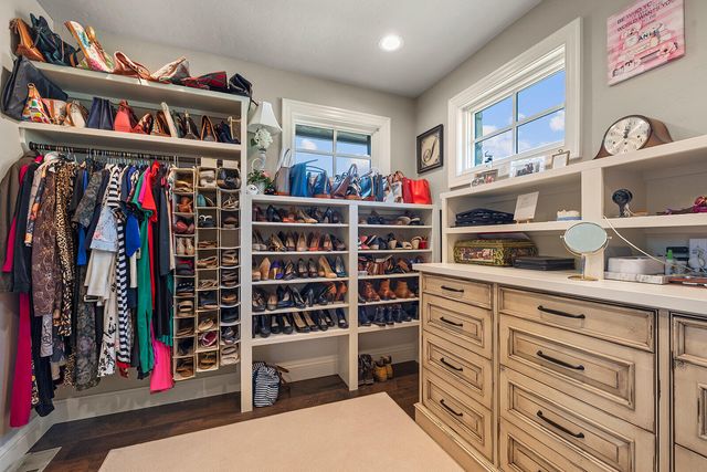 871 E Kenmare Court, Nixa, MO 65714