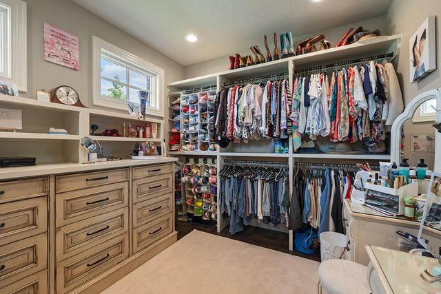 871 E Kenmare Court, Nixa, MO 65714
