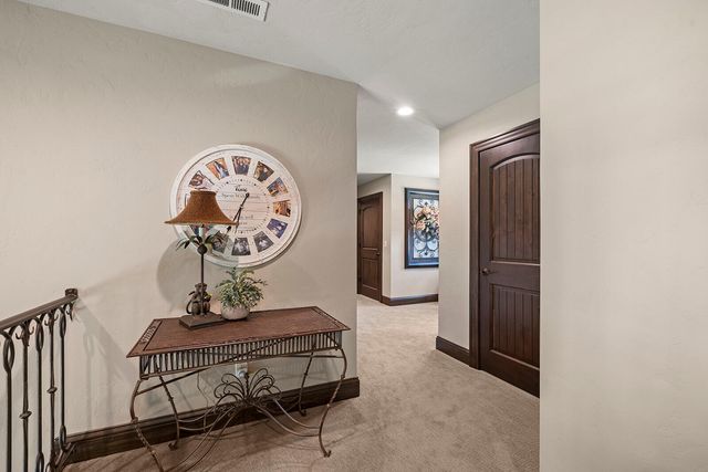 871 E Kenmare Court, Nixa, MO 65714