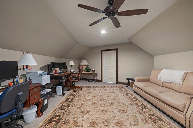 871 E Kenmare Court, Nixa, MO 65714