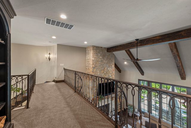 871 E Kenmare Court, Nixa, MO 65714