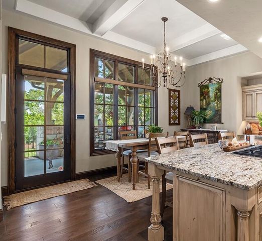 871 E Kenmare Court, Nixa, MO 65714