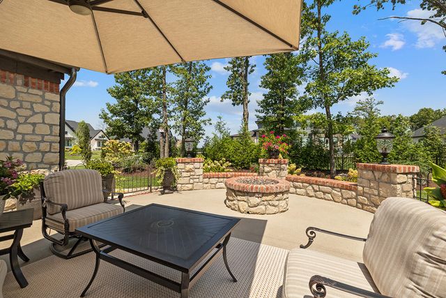 871 E Kenmare Court, Nixa, MO 65714