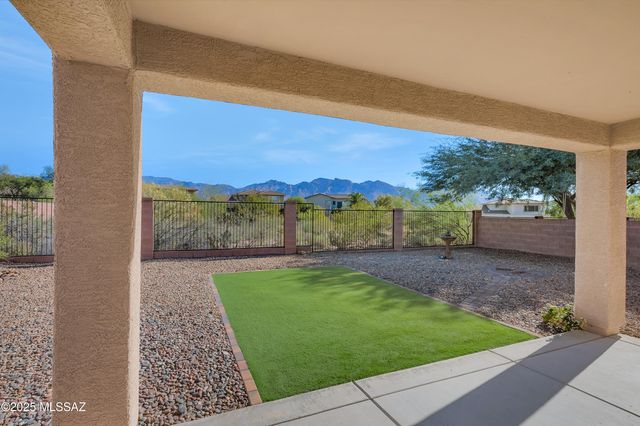 11804 N Sage Brook Road, Oro Valley, AZ 85737