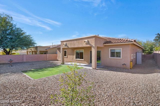 11804 N Sage Brook Road, Oro Valley, AZ 85737