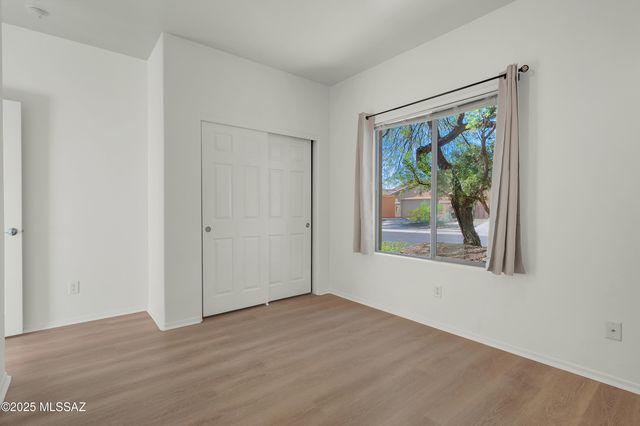 11804 N Sage Brook Road, Oro Valley, AZ 85737