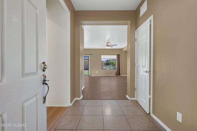 11804 N Sage Brook Road, Oro Valley, AZ 85737