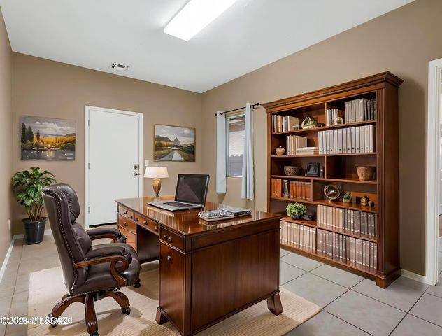 11804 N Sage Brook Road, Oro Valley, AZ 85737