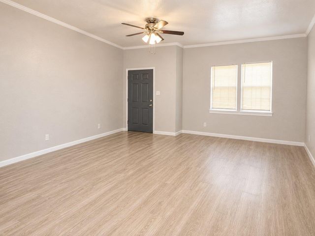 5610 Tallow Tree DR, Austin, TX 78744