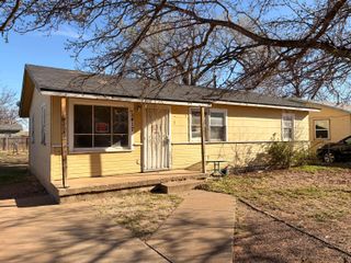 2417 E 29th Street, Lubbock, TX 79404