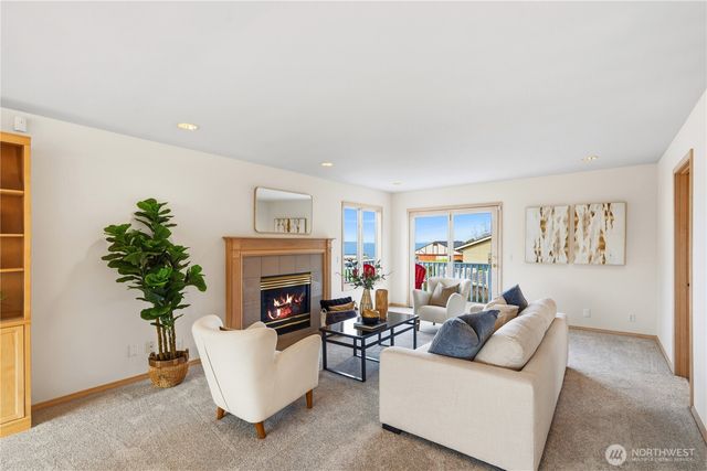 2626 NW 204th Street, Shoreline, WA 98177