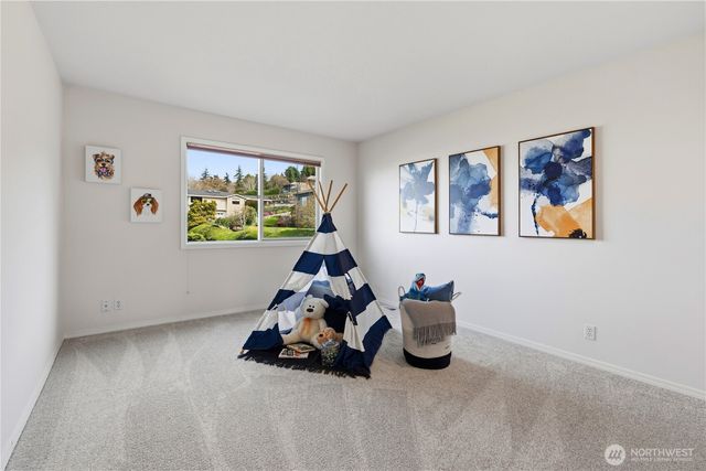 2626 NW 204th Street, Shoreline, WA 98177