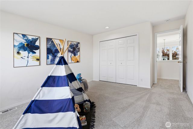 2626 NW 204th Street, Shoreline, WA 98177