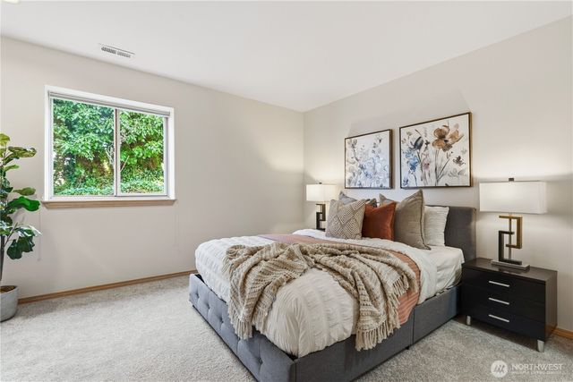 2626 NW 204th Street, Shoreline, WA 98177