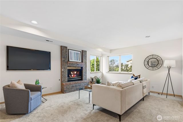 2626 NW 204th Street, Shoreline, WA 98177