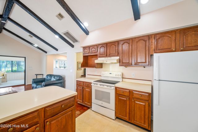 12 Sunfish Court, Calabash, NC 28467