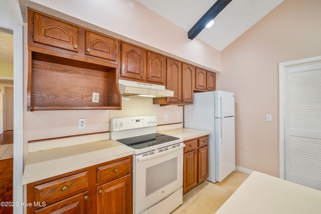 12 Sunfish Court, Calabash, NC 28467