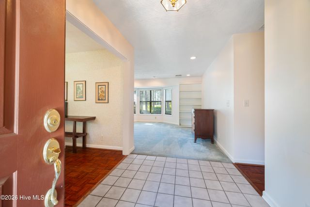 12 Sunfish Court, Calabash, NC 28467