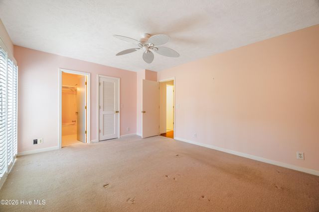 12 Sunfish Court, Calabash, NC 28467