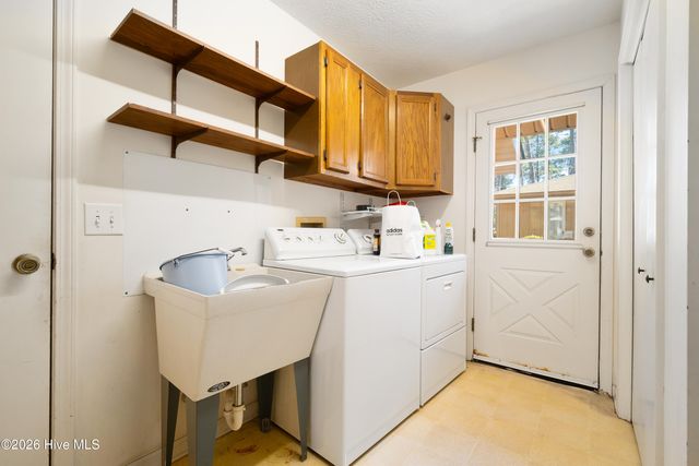 12 Sunfish Court, Calabash, NC 28467