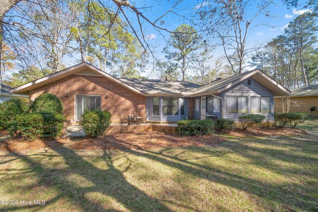 12 Sunfish Court, Calabash, NC 28467