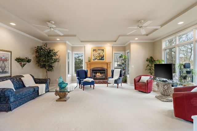 7412 Forest Ridge Drive, Schererville, IN 46375