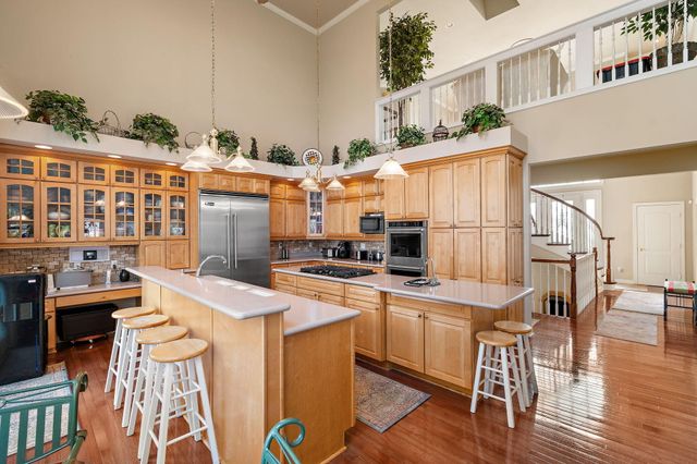 7412 Forest Ridge Drive, Schererville, IN 46375