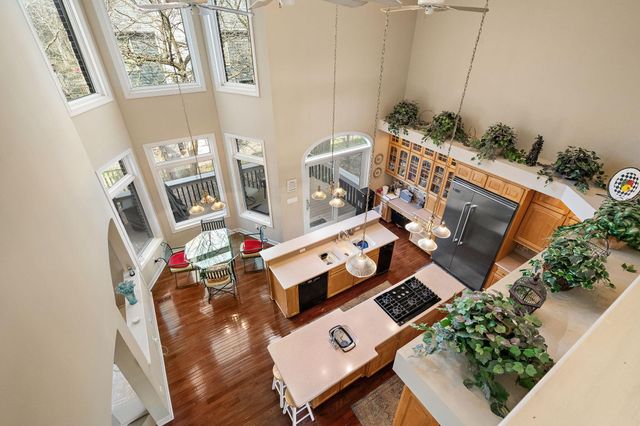 7412 Forest Ridge Drive, Schererville, IN 46375