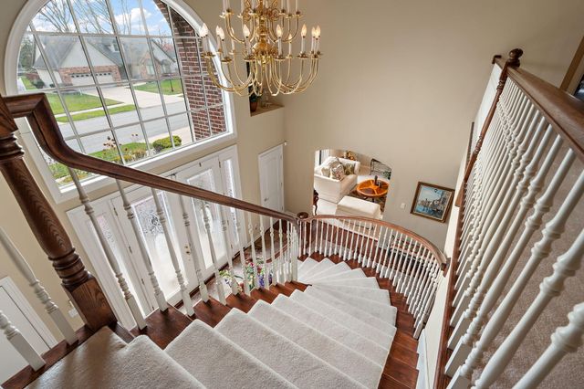 7412 Forest Ridge Drive, Schererville, IN 46375