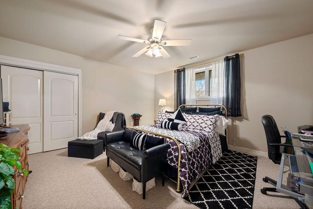 7412 Forest Ridge Drive, Schererville, IN 46375