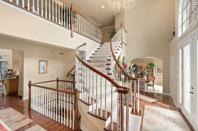 7412 Forest Ridge Drive, Schererville, IN 46375