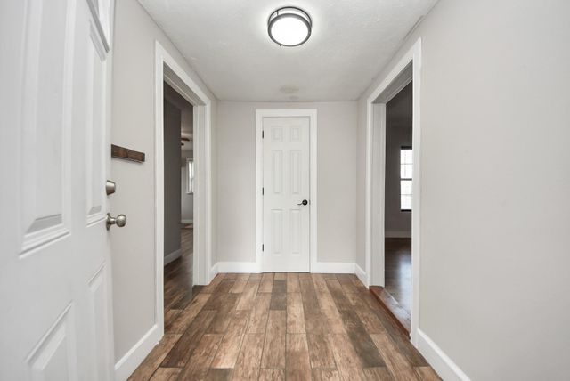 215 E Saint Charles Drive, Crosby, TX 77532