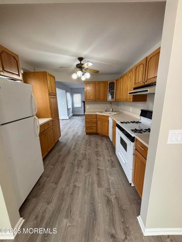 507 Riverside Drive S, Brick, NJ 08723