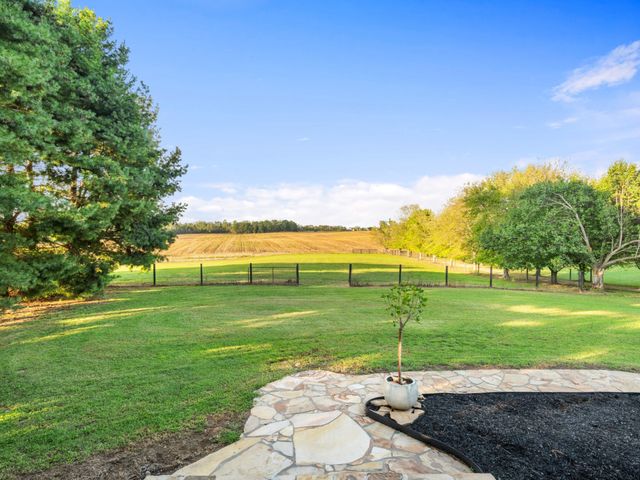 5439 Minnis Rd, Springfield, TN 37172