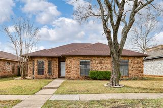 5205 Wood Creek Lane, Garland, TX 75044